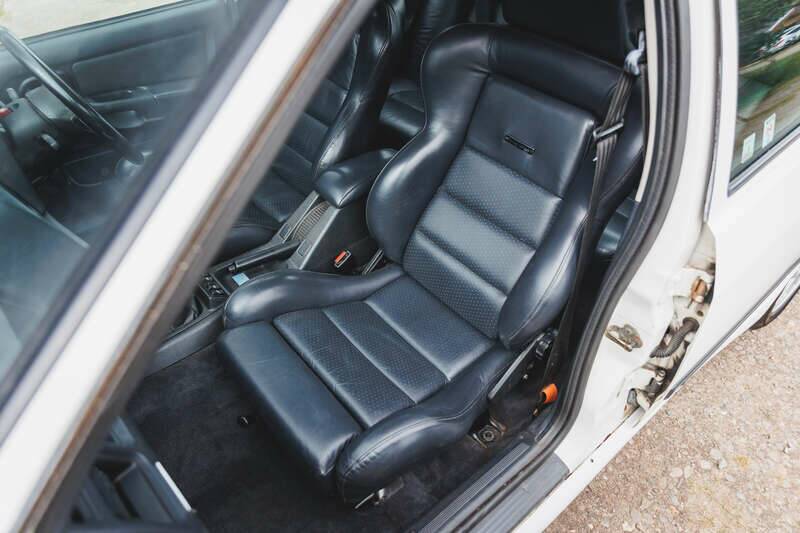 Image 18/50 of Ford Sierra Cosworth 4x4 (1991)
