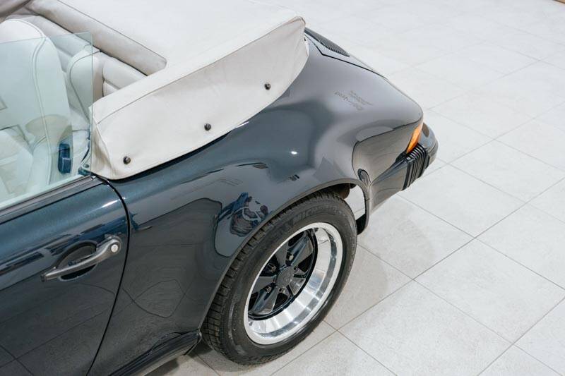 Bild 70/76 von Porsche 911 Carrera 3.2 "25 Jahre 911" (1989)