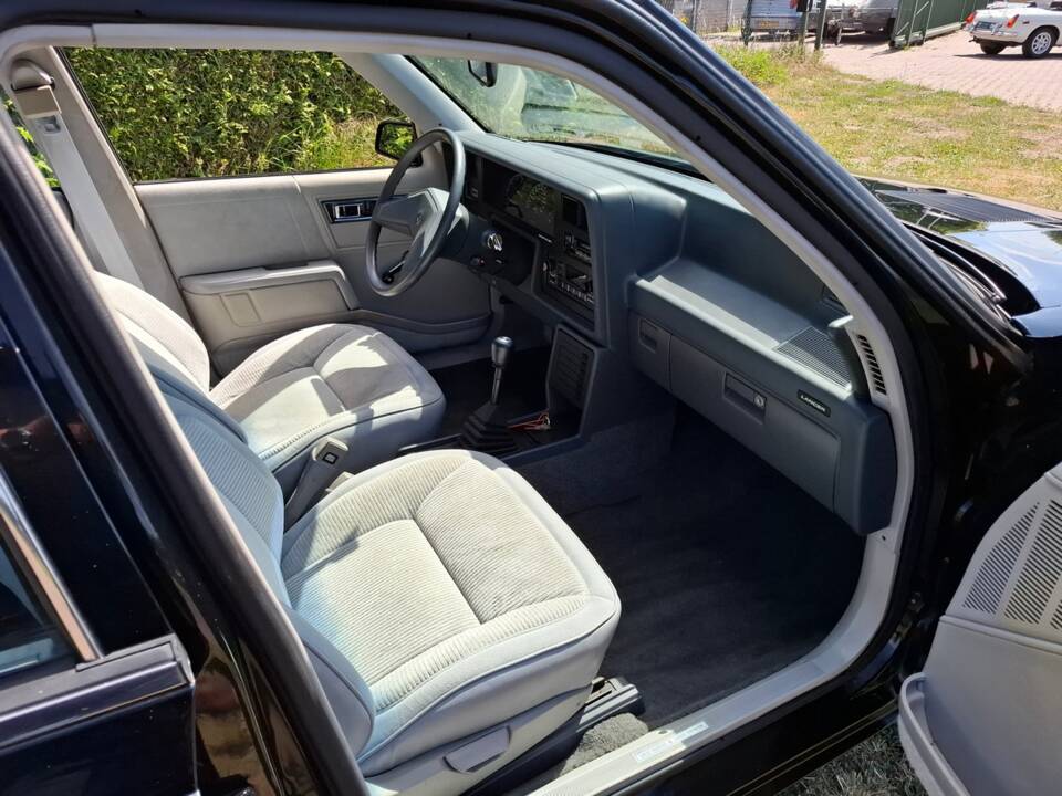Bild 78/96 von Dodge Lancer 2.2 Turbo (1986)