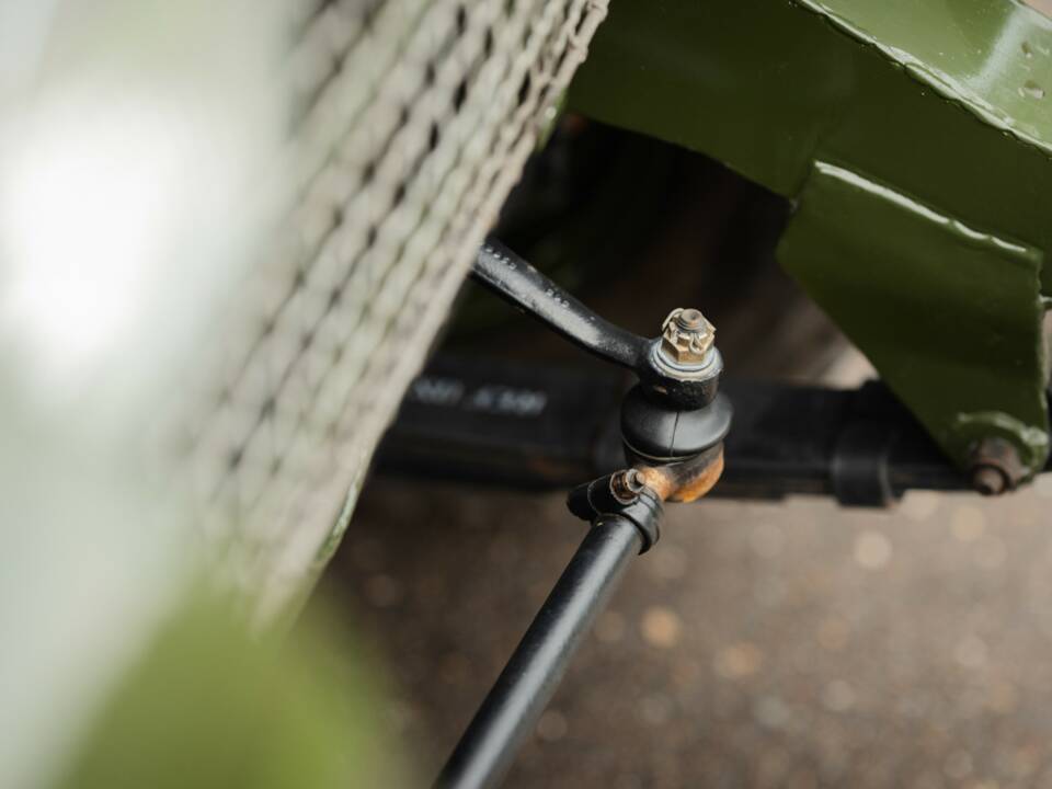 Image 31/50 of Land Rover 80 (1952)