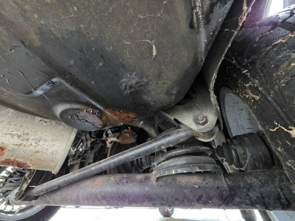 Bild 23/38 von Alfa Romeo 90 2.0 V6 Super (1985)