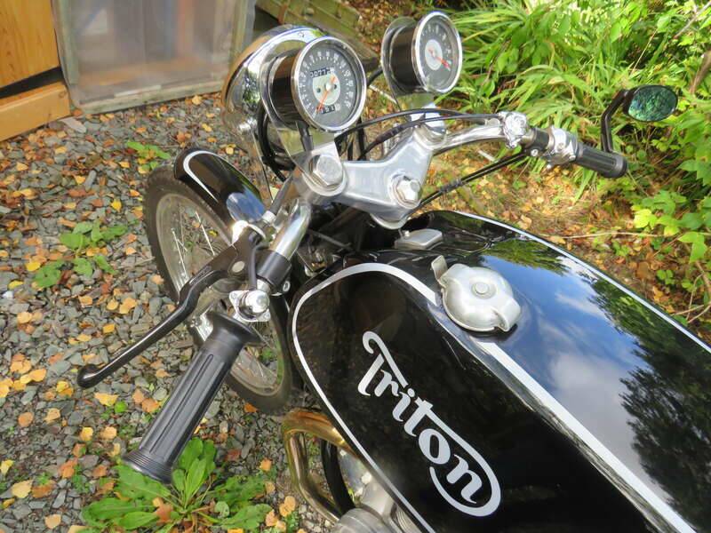 Bild 11/44 von Triton DUMMY (1970)