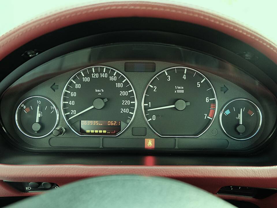 Bild 19/61 von BMW Z3 Coupé 3.0 (2001)