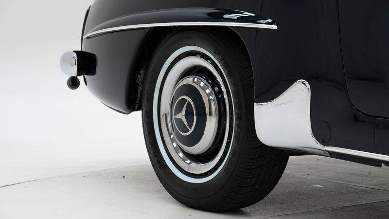 Image 15/15 de Mercedes-Benz 190 SL (1960)