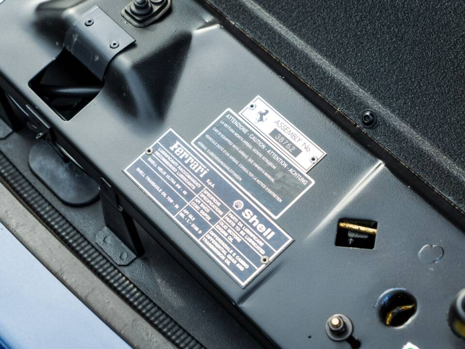 Bild 19/66 von Ferrari 550 Maranello (2000)