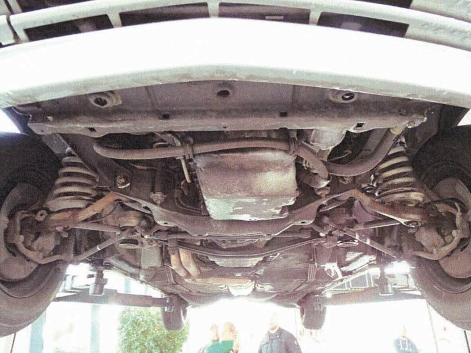 Image 34/39 of Mercedes-Benz 260 SE (1988)