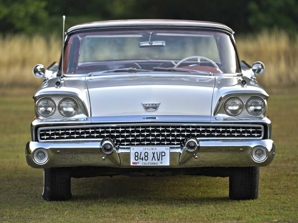 Bild 24/50 von Ford Fairlane 500 Skyliner (1959)
