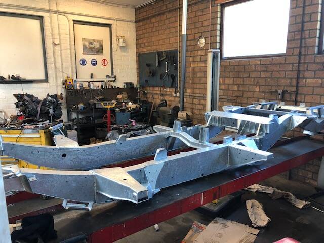 Imagen 10/21 de Land Rover 110 (1984)