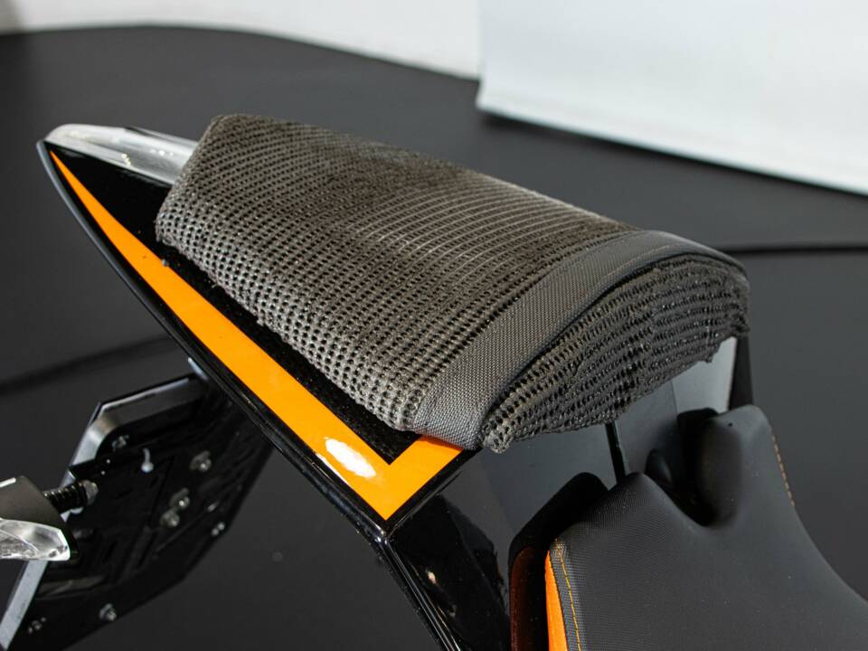 Bild 12/50 von KTM DUMMY (2011)