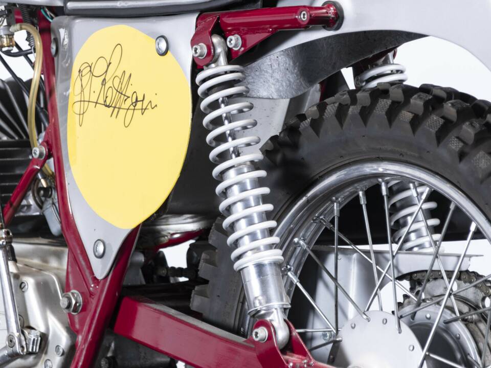 Bild 15/50 von SWM DUMMY (1972)