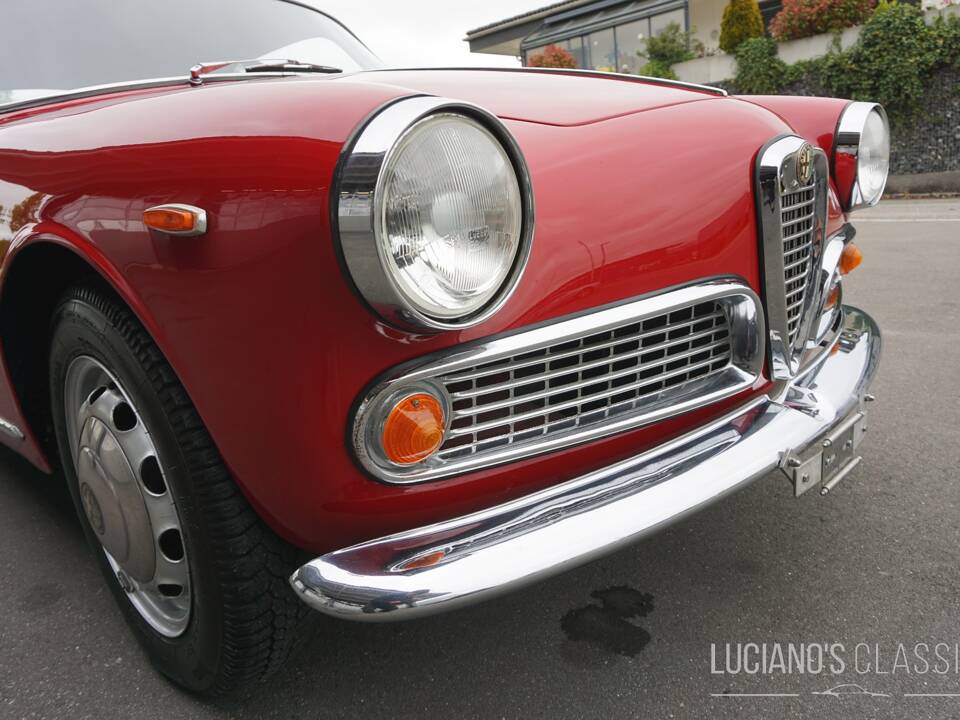Imagen 36/68 de Alfa Romeo Giulietta Sprint 1300 (1965)
