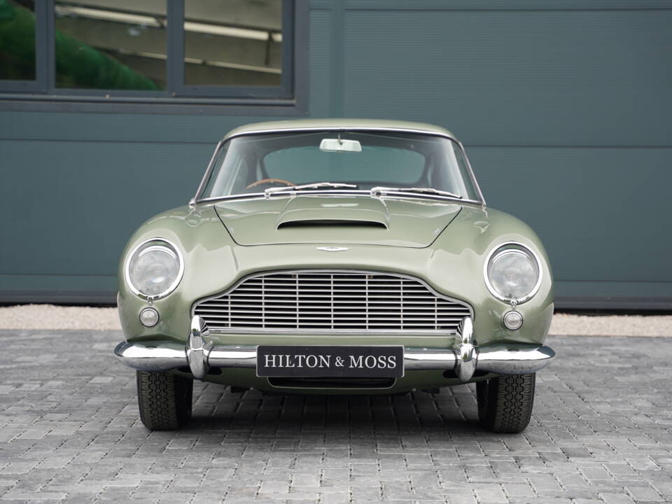 Image 7/41 de Aston Martin DB 5 (1964)