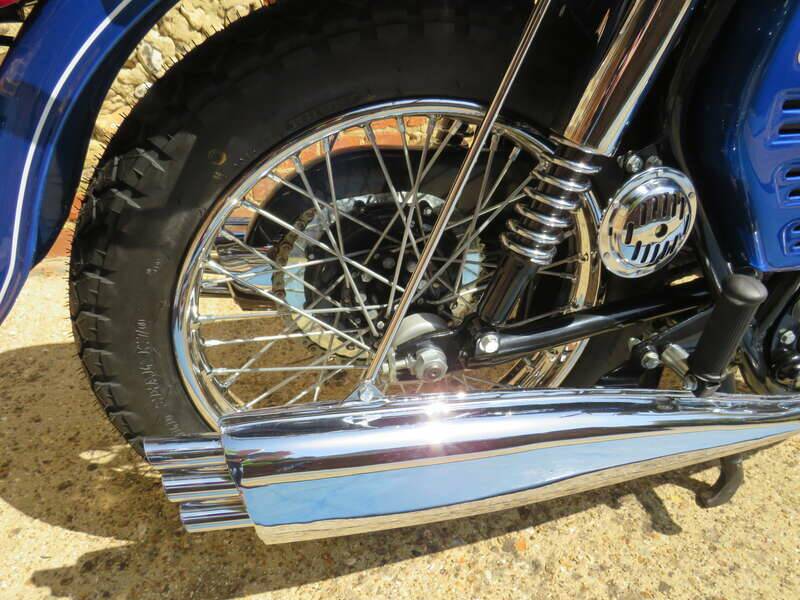 Afbeelding 37/44 van BSA A 75 Rocket 3 (1969)