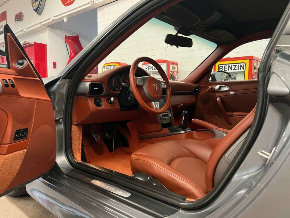 Afbeelding 6/17 van Porsche 911 GT3 (2005)