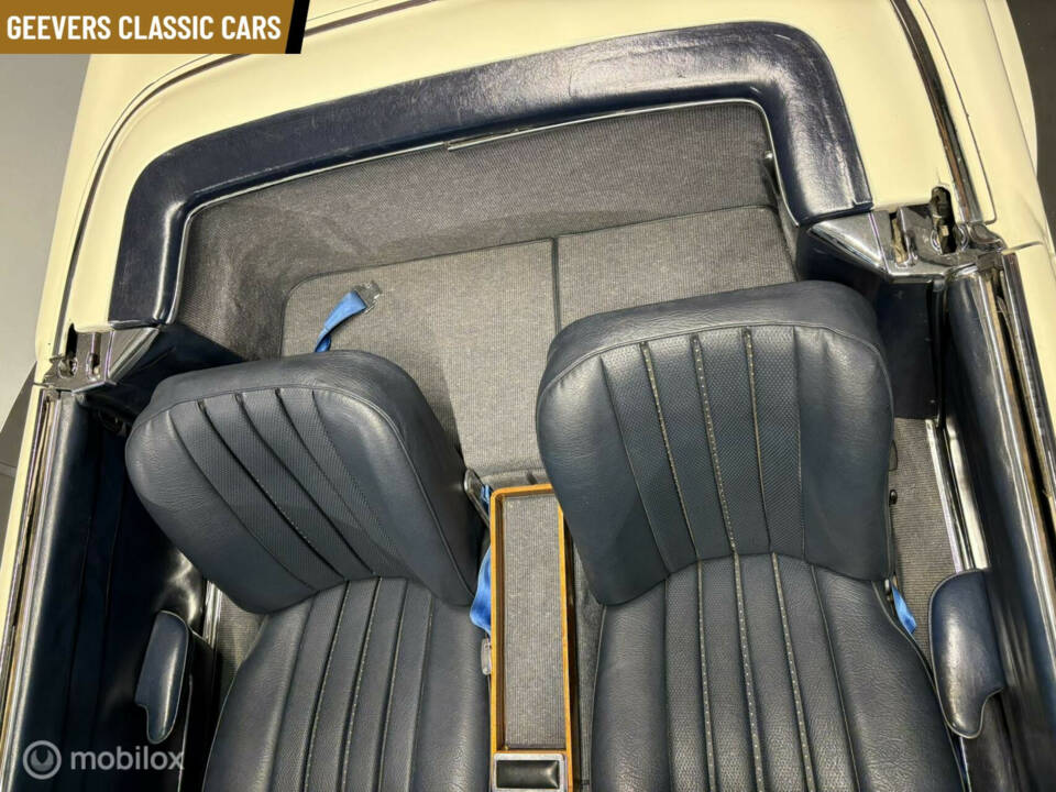 Immagine 46/50 di Mercedes-Benz 230 SL (1965)