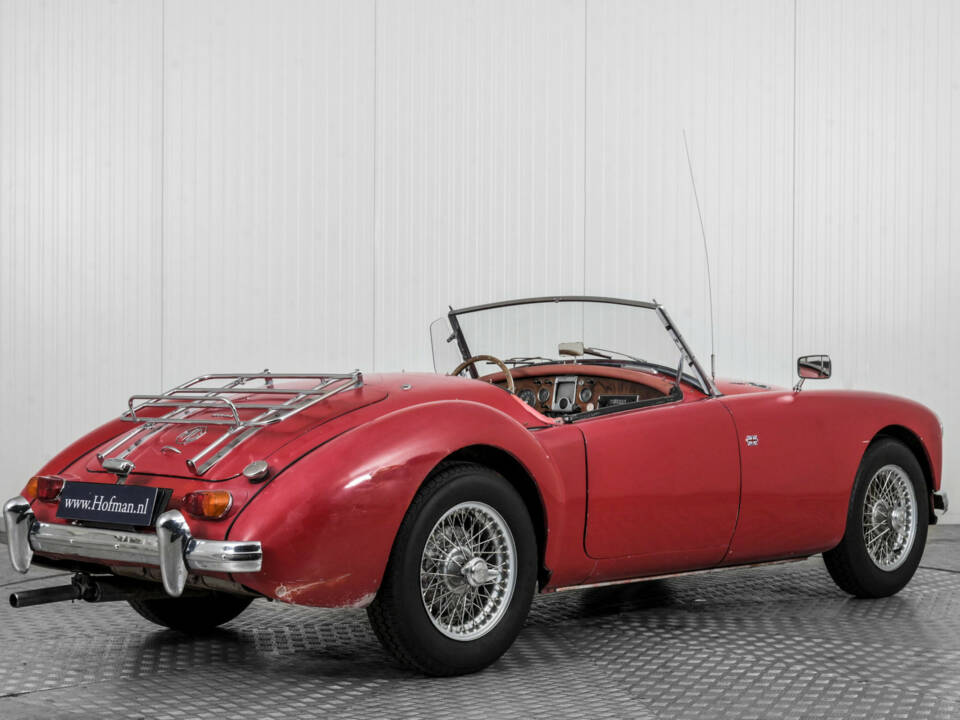 Afbeelding 2/50 van MG MGA 1600 (1962)