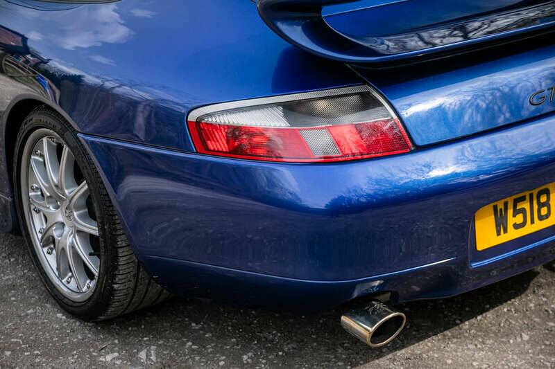 Immagine 37/42 di Porsche 911 GT3 (2000)