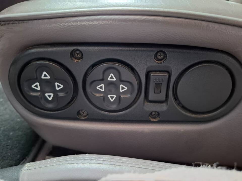 Bild 18/41 von Porsche 944 S2 (1991)