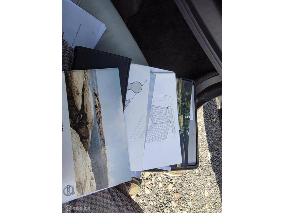Image 30/44 of Volvo V 70 2.0 T5 (2012)