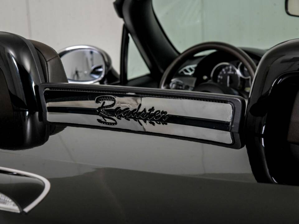 Image 33/50 of Mazda MX-5 2.0 (2009)