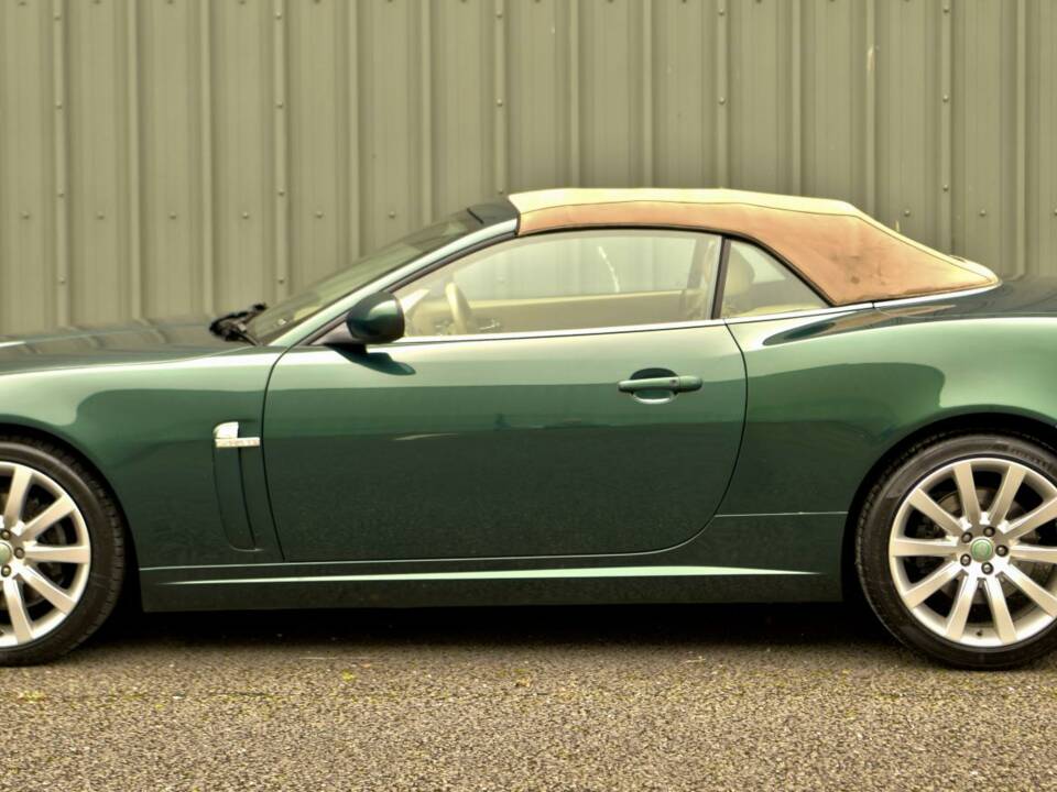 Afbeelding 19/50 van Jaguar XK 4.2 (2008)