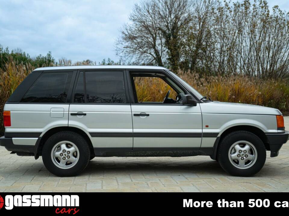 Image 4/15 of Land Rover Range Rover 4.6 HSE (1998)