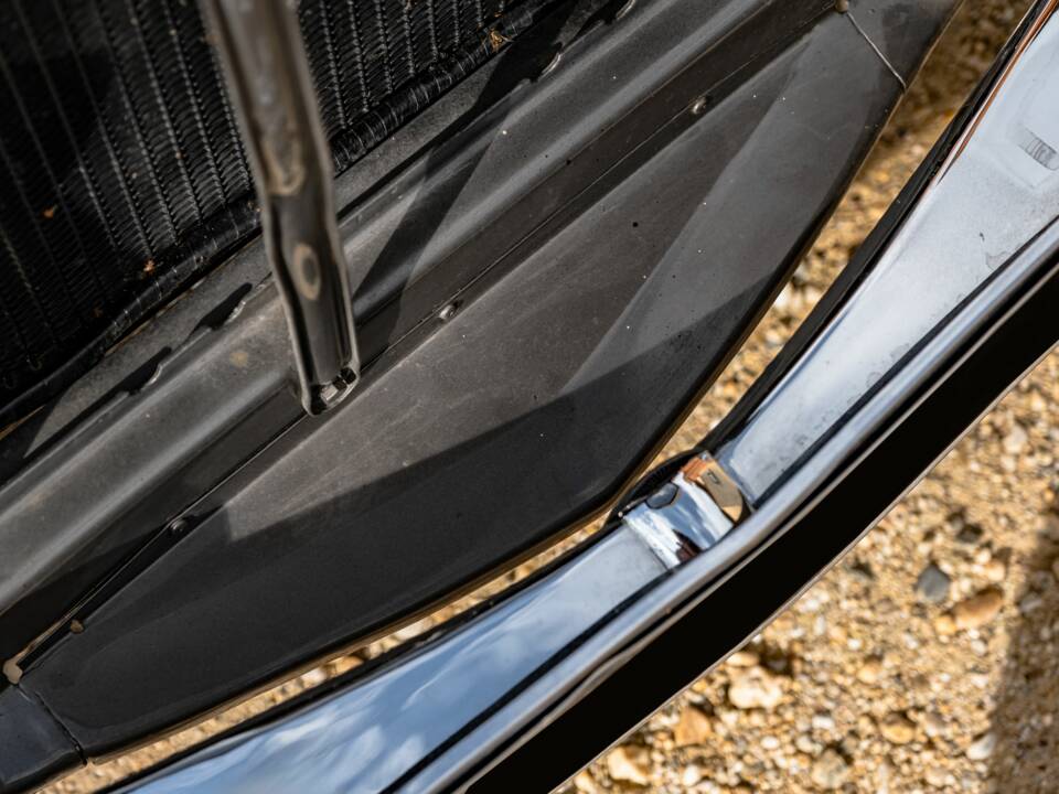 Image 63/86 of Mercedes-Benz 300 SE (1965)