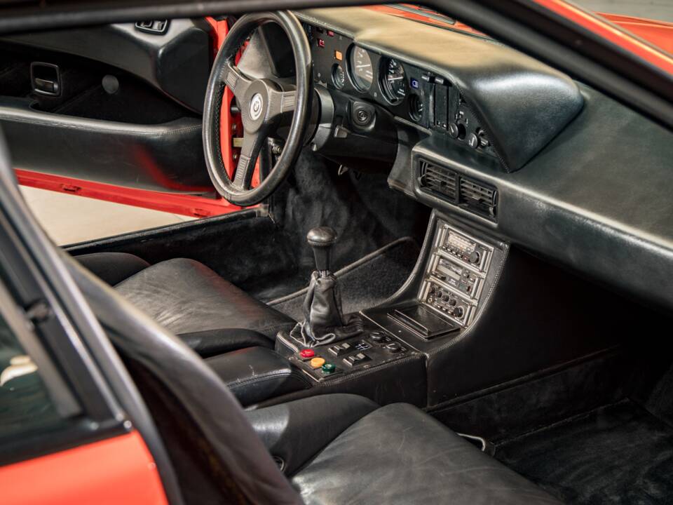 Image 16/22 of BMW M1 (1981)