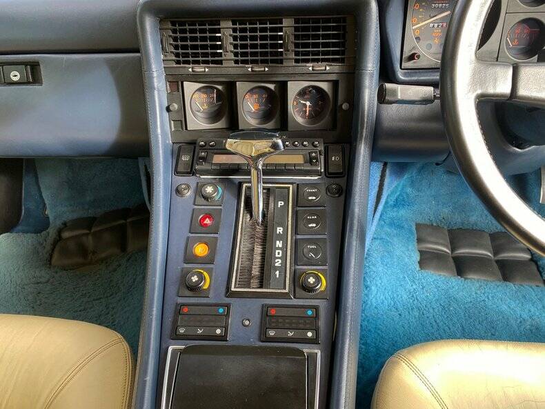 Bild 33/47 von Ferrari 412 (1989)