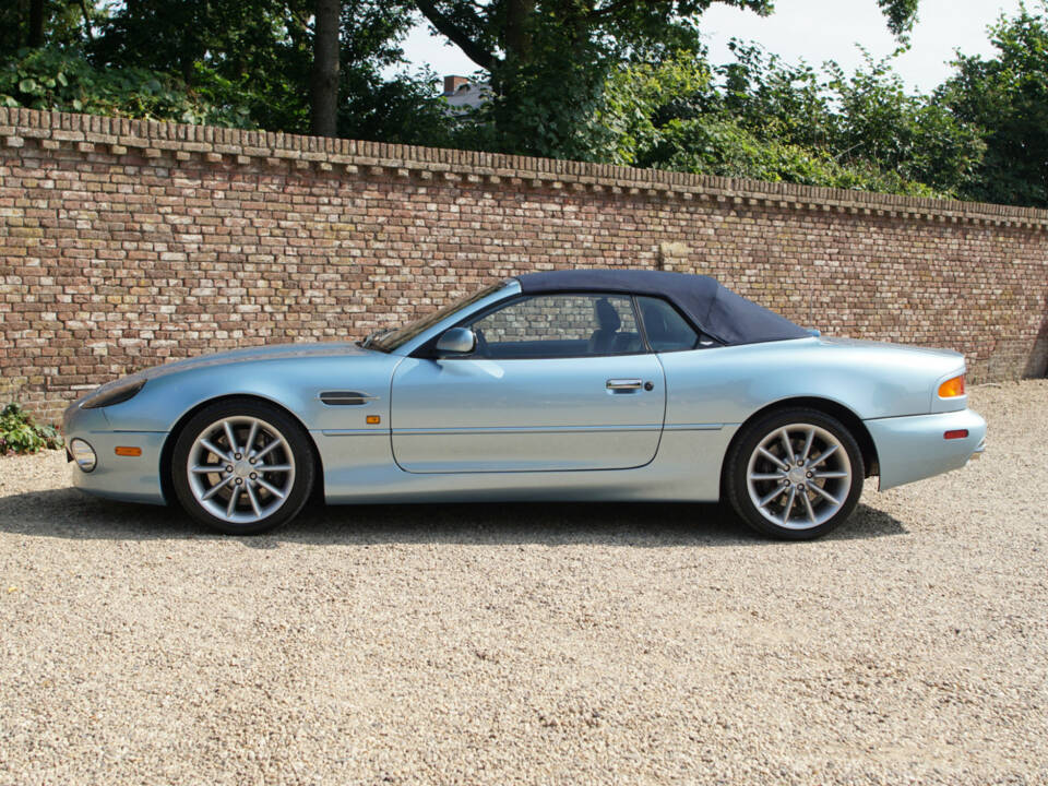 Afbeelding 50/50 van Aston Martin DB 7 Vantage Volante (2000)