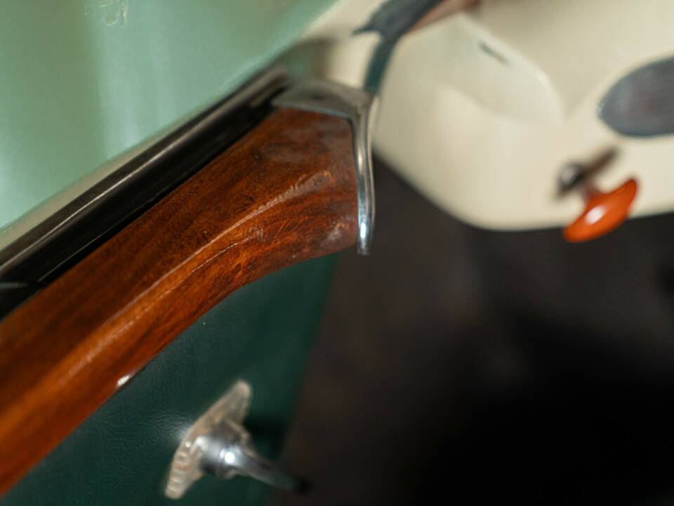 Imagen 44/50 de FIAT 1100 Ghia (1947)