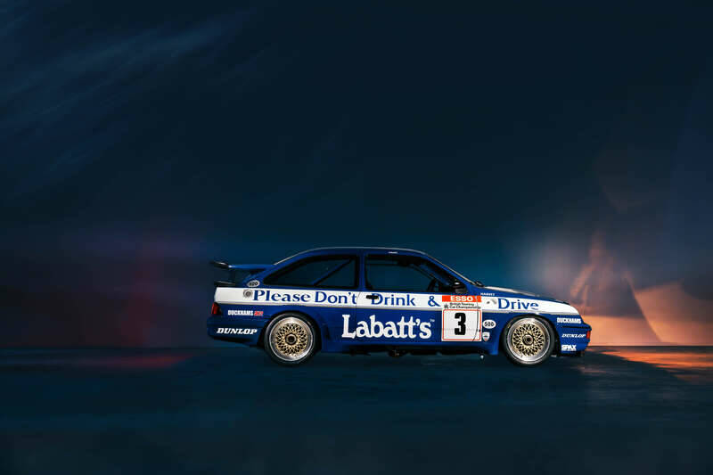 Immagine 4/13 di Ford Sierra RS 500 Cosworth (1989)