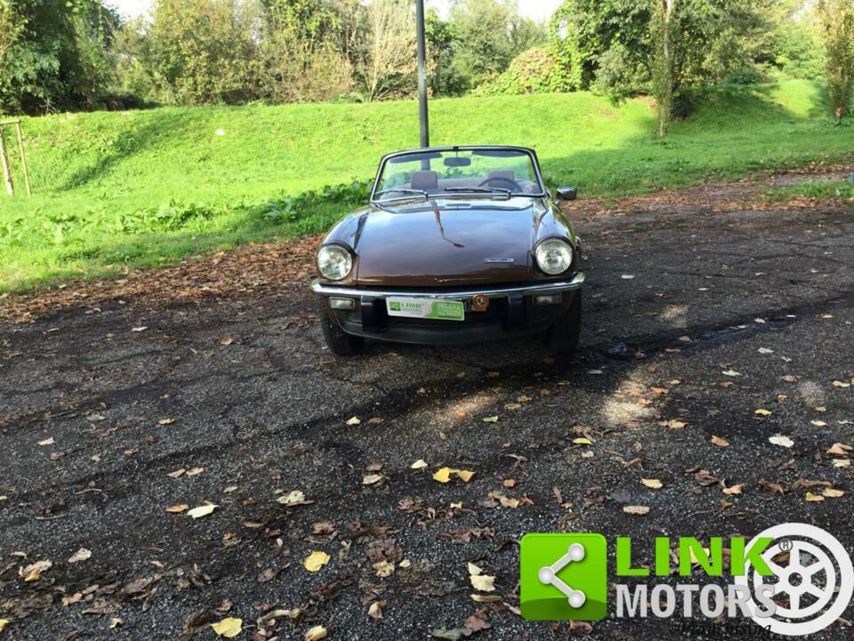 Image 2/10 of Triumph Spitfire 1500 (1975)