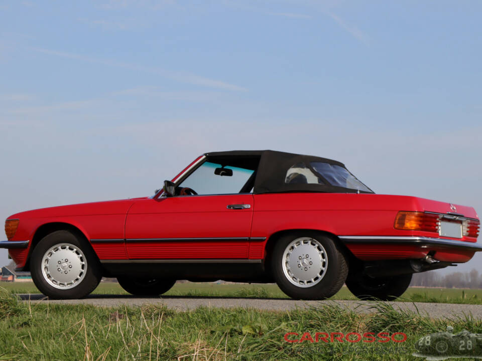 Imagen 11/41 de Mercedes-Benz 300 SL (1987)