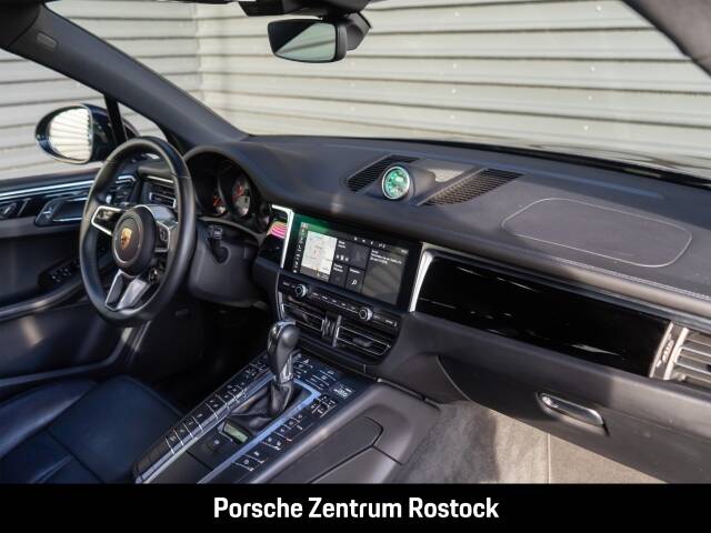 Image 17/31 de Porsche Macan S (2020)