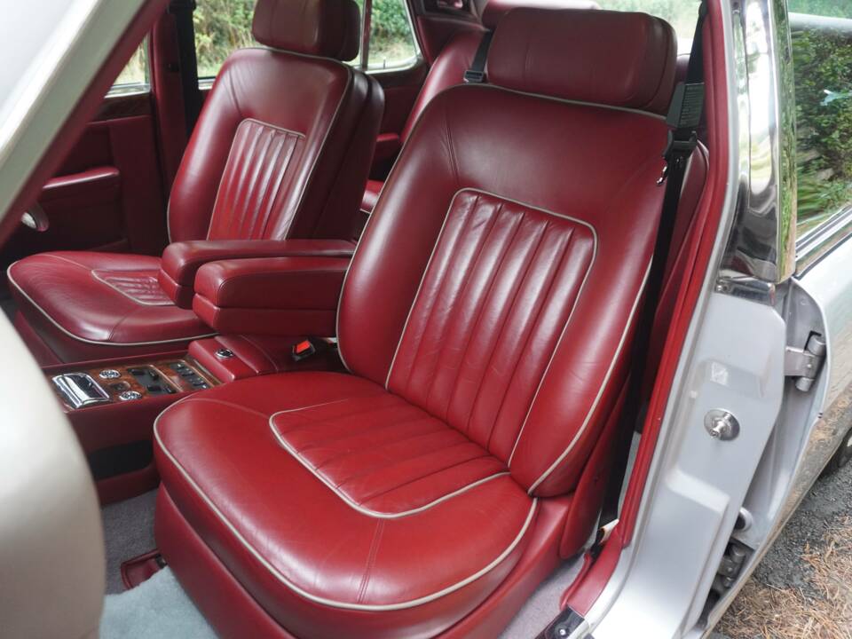 Bild 13/19 von Rolls-Royce Silver Spirit (1989)