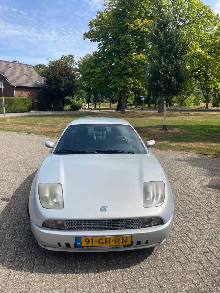 Bild 2/39 von FIAT Coupé 1.8 16V (2000)