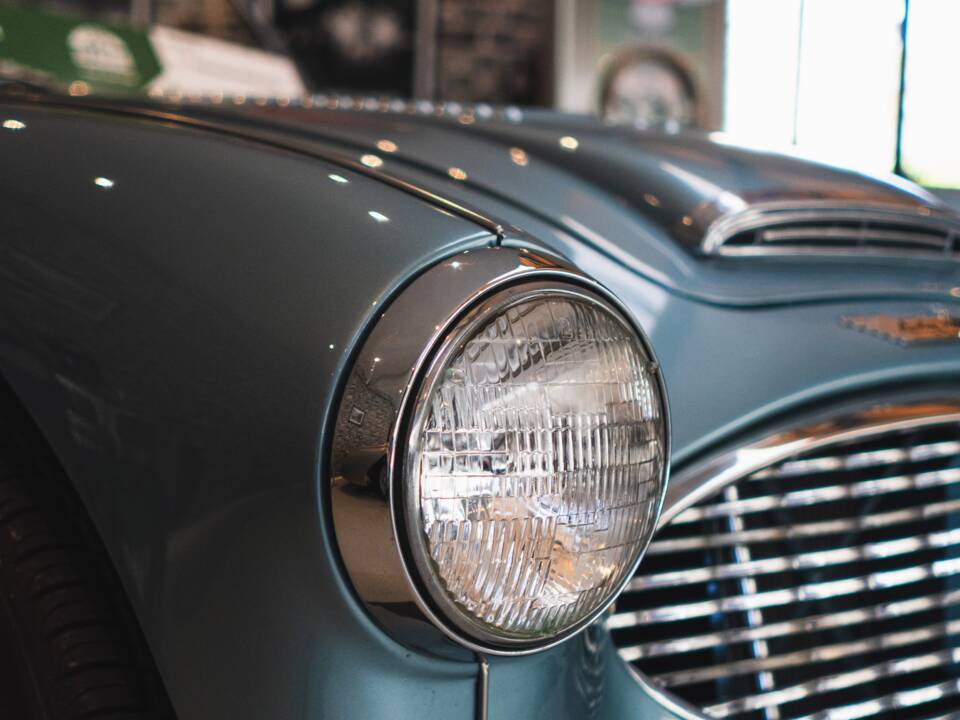Image 2/30 of Austin-Healey 3000 Mk I (BT7) (1960)