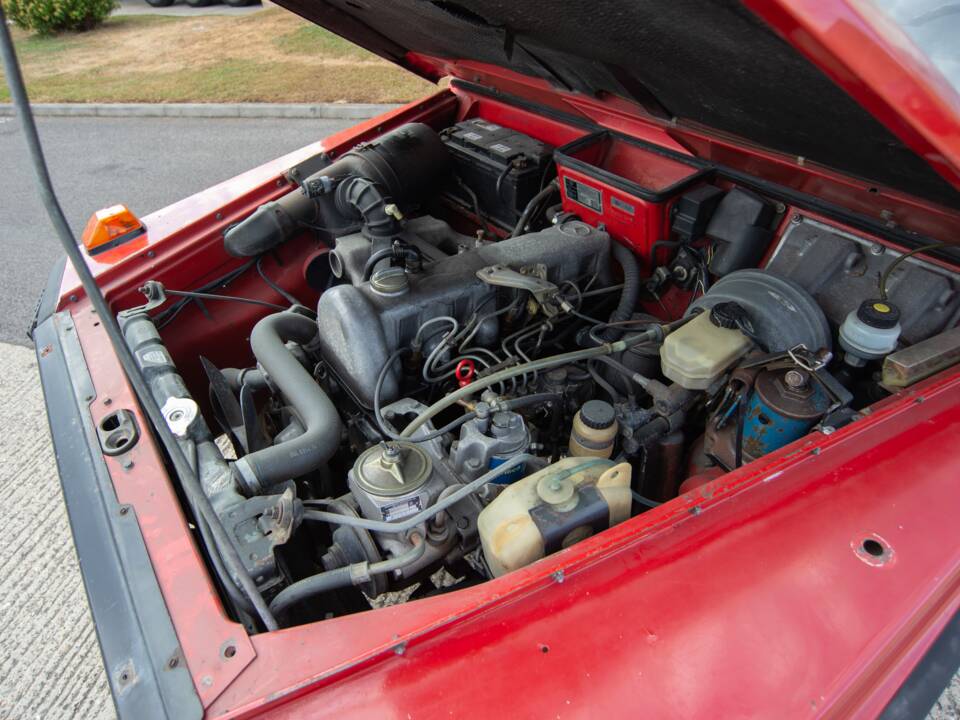Immagine 23/42 di Mercedes-Benz 240 GD (SWB) (1979)