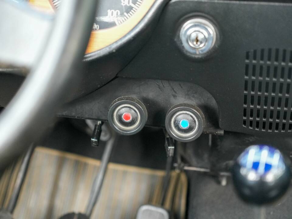 Image 27/36 of Lancia Fulvia Coupe HF 1.6 (1971)