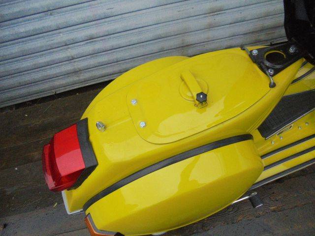 Piaggio Vespa PX 125 E (1982) in vendita a 3.900 €