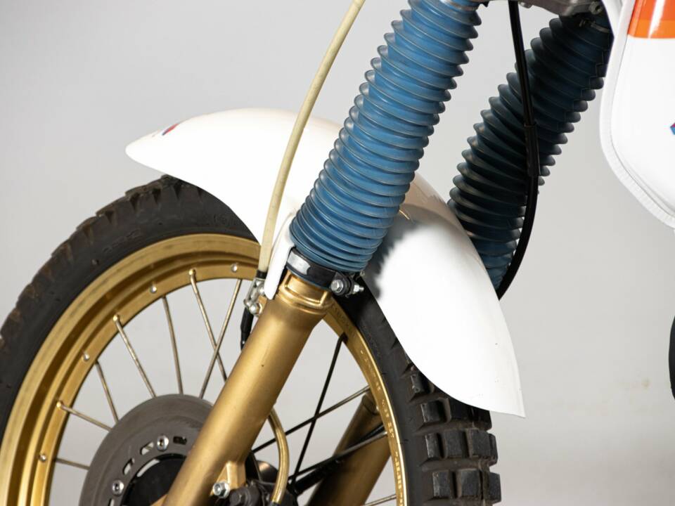 Image 18/50 of Honda DUMMY (1986)