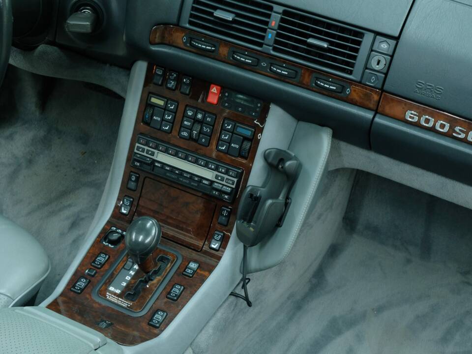 Bild 30/50 von Mercedes-Benz 600 SEL (1992)