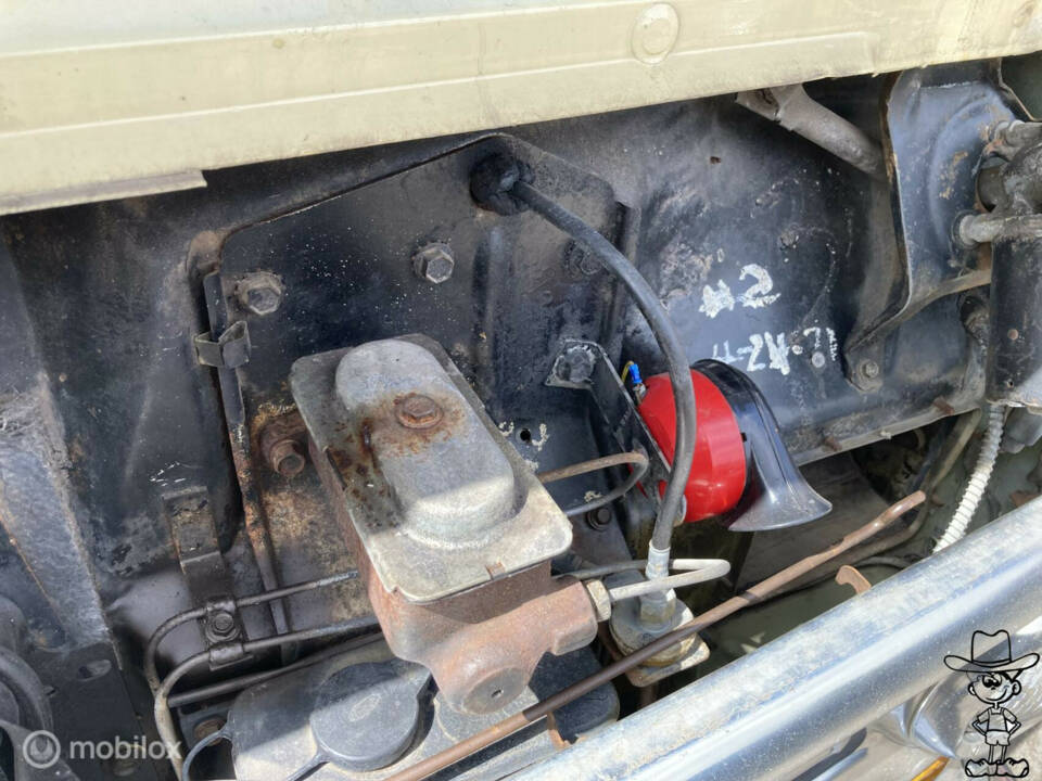 Image 21/50 of Ford Econoline E 300 (1971)