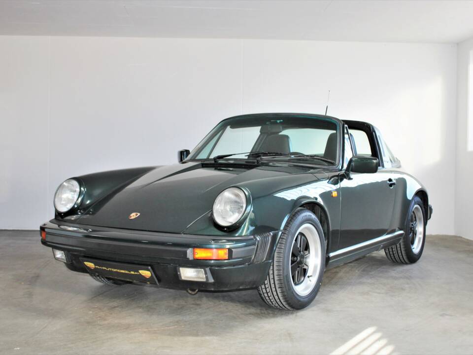 Bild 1/9 von Porsche 911 Carrera 3.2 (1989)