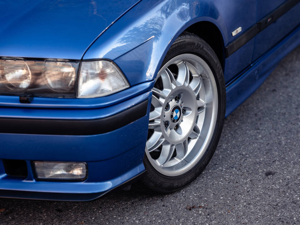 Image 29/42 of BMW M3 Sport Evo (1997)