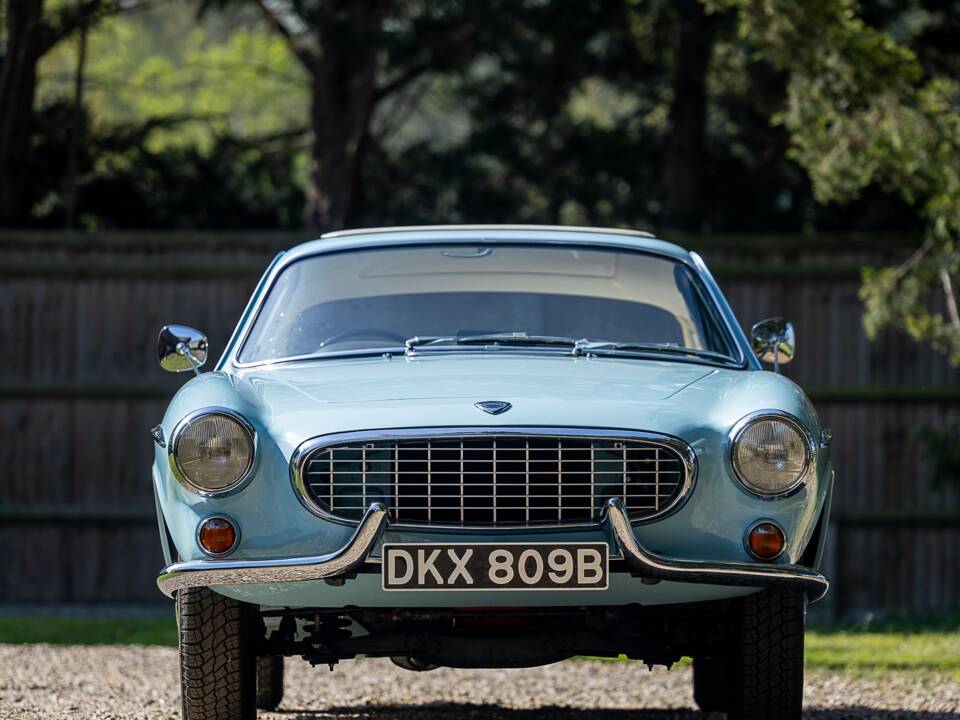 Image 8/50 of Volvo 1800 S (1964)