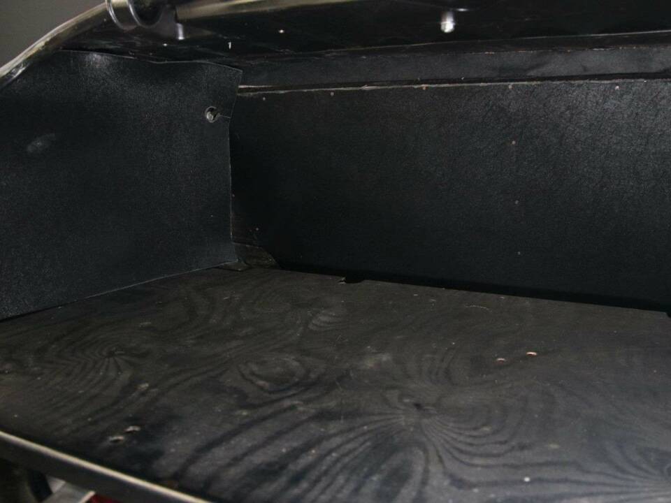 Bild 33/50 von Mercedes-Benz 220 Cabriolet A (1952)