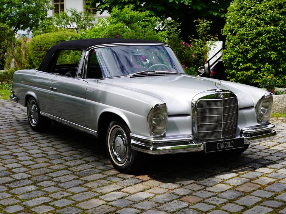 Bild 3/13 von Mercedes-Benz 220 SE b (1962)