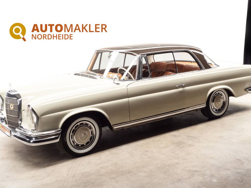 Image 1/54 of Mercedes-Benz 220 SE b (1963)